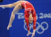 九游体育平台-哈登进攻端无人可挡，快船终结猛龙连胜