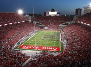 九游APP-太阳逆转老鹰，布克成为关键先生