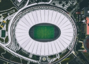 九游官网-当篮球场遇见F1赛道，利拉德接管揭幕战，掘金爆冷爵士的跨界启示