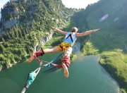 九游app下载-南美奇迹之夜，巴拉圭加时鏖战力克墨西哥，欧冠半决赛焦点战的战术启示