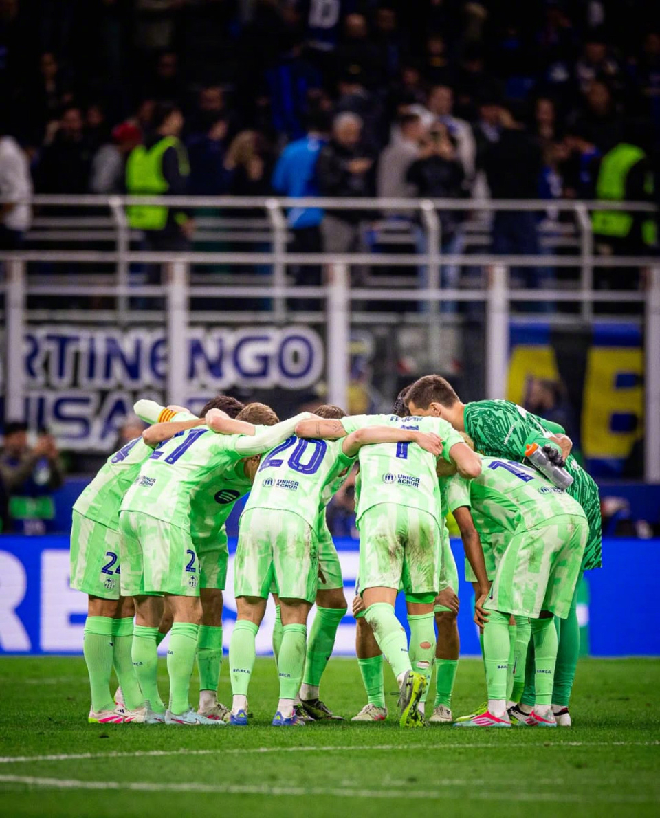 包含巴萨再胜一仗，欧冠席位稳坐八强船头的词条